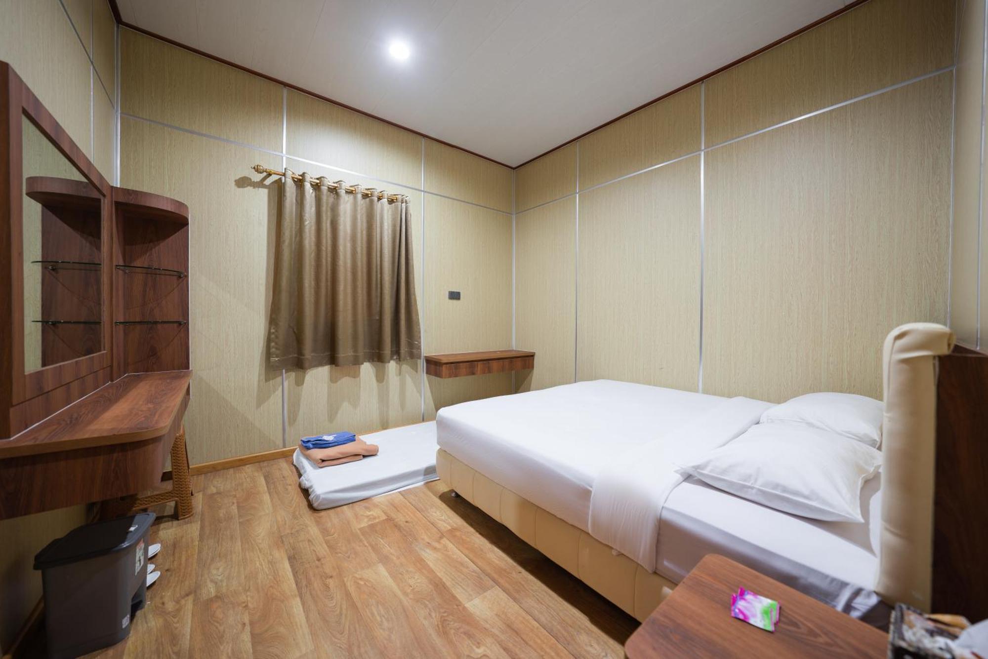 Kepri Coral Resort Galang Island Экстерьер фото